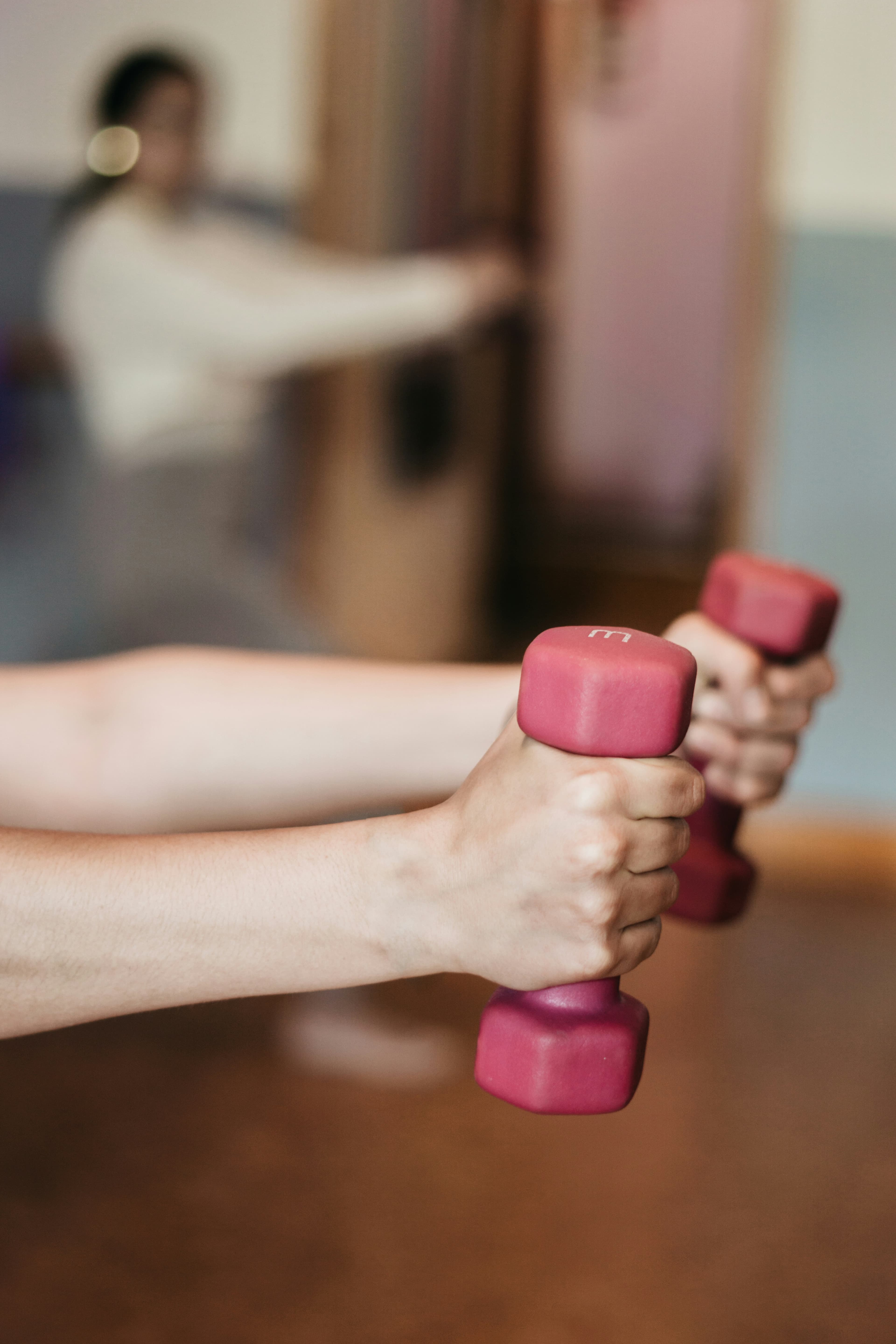 Training mit Kurzhanteln
